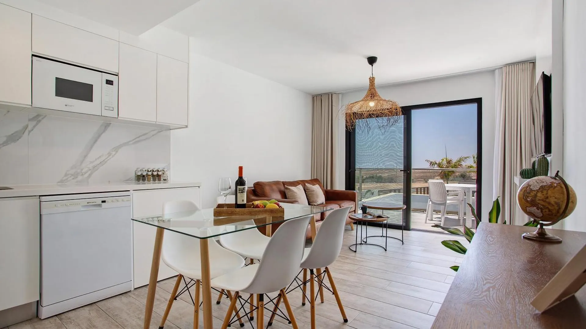 Casa Sunrise Apartment Parque Holandes Spain